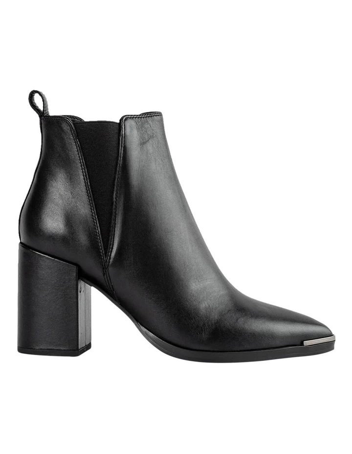 Coupon 🥰 Tony Bianco Bello Black Jetta Polish 🔥 1 Coupon 🥰 Tony Bianco Bello Black Jetta Polish 🔥