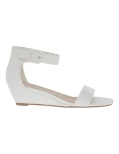 Wholesale π Miss Shop Bridgette White Wedged Low Heeled π©΄ Sandal π 8 Wholesale π Miss Shop Bridgette White Wedged Low Heeled π©΄ Sandal π -Women Shoes shop 625790080 1 720x928