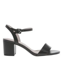 Coupon ✨ Basque Roma Black Leather Block Heel 🩴 Sandal 🎁