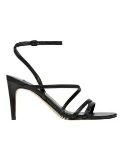 Coupon ⭐ Nine West Dena Black 🩴 Sandals 🥰