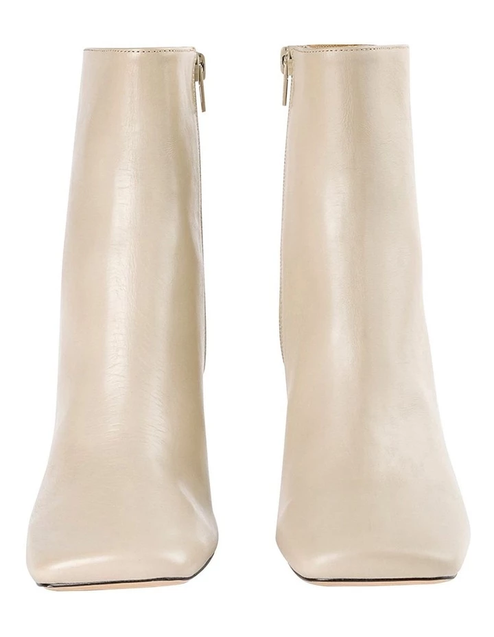 Best Pirce β Tony Bianco Cuomo Vanilla Capretto Ankle π₯Ύ Boots 𧨠6 Best Pirce β Tony Bianco Cuomo Vanilla Capretto Ankle π₯Ύ Boots 𧨠- Image 6