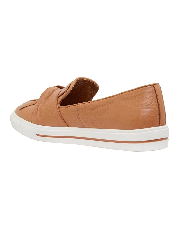 Cheap ๐ Sandler Talia Tan Glove ๐ Sneakers ๐ 7 Cheap ๐ Sandler Talia Tan Glove ๐ Sneakers ๐ - Image 7