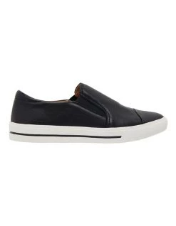 Coupon โญ Sandler Tandem Black Glove ๐ Sneakers ๐
