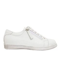 Flash Sale ⭐ Jane Debster Grand White Glove 👟 Sneakers 🛒
