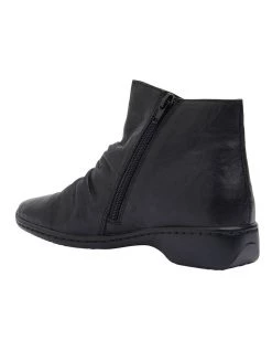 Buy 🧨 Easy Steps Valiant Black Glove 🥾 Boots 🧨 -Women Shoes shop 829908010 6 720x928