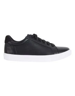 Flash Sale ๐ Sandler Serena Black Glove ๐ Sneaker ๐