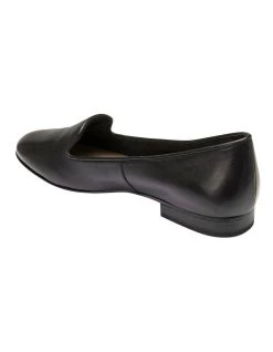 Buy 👍 Sandler Usher Black Glove Flat 👟 Shoes 😍 8 Buy 👍 Sandler Usher Black Glove Flat 👟 Shoes 😍 -Women Shoes shop 829956250 3 720x928