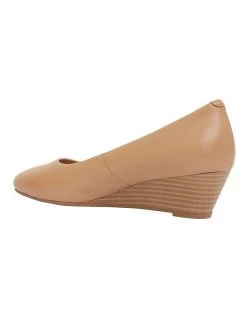 Wholesale π― Sandler Henry Camel Glove Heeled π Shoes π₯ 13 Wholesale π― Sandler Henry Camel Glove Heeled π Shoes π₯ -Women Shoes shop 830285920 7 720x928