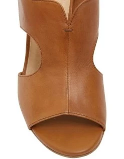 Best Sale 🔔 Sandler Blaze Tan Glove 🩴 Sandals ✨ -Women Shoes shop 830633950 7 720x928