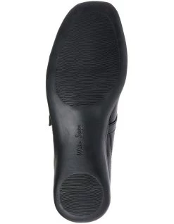 Outlet ❤️ Wide Steps Brianna Black Glove Flat 👟 Shoes ⌛ -Women Shoes shop 830671930 6 720x928