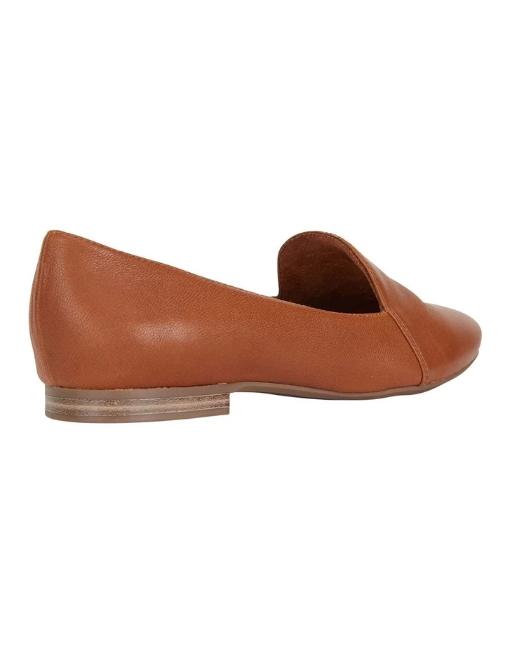 Discount ๐ Wide Steps Castle Cognac Glove Flat ๐ Shoes ๐ 4 Discount ๐ Wide Steps Castle Cognac Glove Flat ๐ Shoes ๐ - Image 4