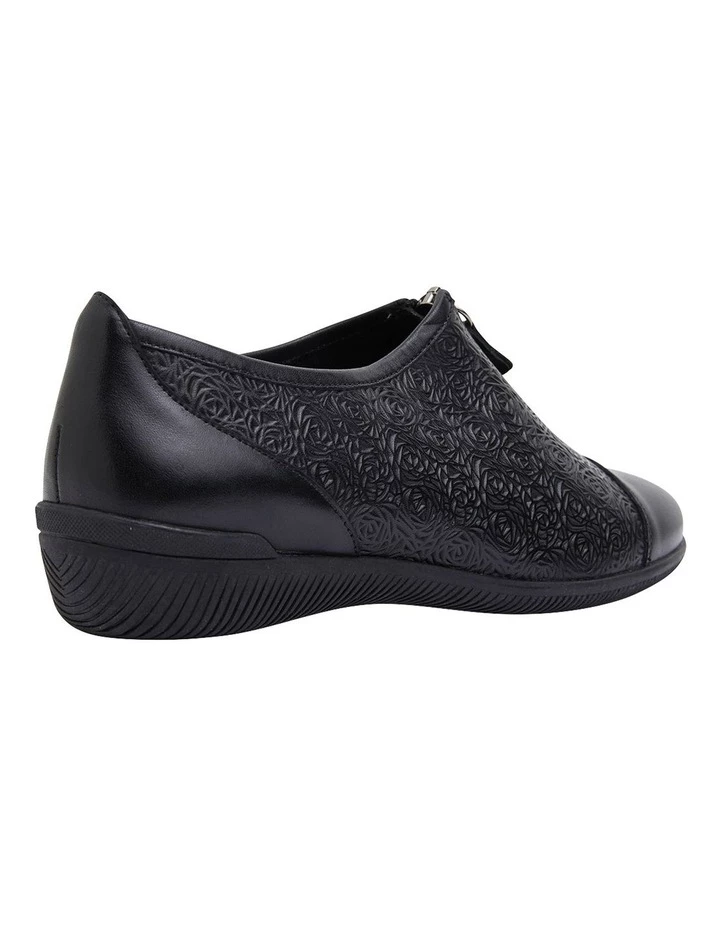 Best Pirce ๐ Wide Steps Wiley Black Glove Flat ๐ Shoes ๐ 4 Best Pirce ๐ Wide Steps Wiley Black Glove Flat ๐ Shoes ๐ - Image 4