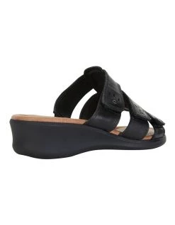 Brand new ⌛ Wide Steps Pamela Black Glove 🩴 Sandal 💯 10 Brand new ⌛ Wide Steps Pamela Black Glove 🩴 Sandal 💯 -Women Shoes shop 830734570 4 720x928