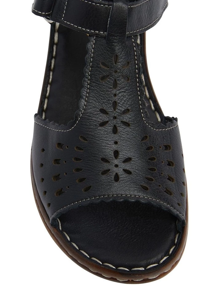 Coupon โ๏ธ Wide Steps Dario Black Glove ๐ฉด Sandal ๐คฉ 7 Coupon โ๏ธ Wide Steps Dario Black Glove ๐ฉด Sandal ๐คฉ - Image 7