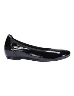 Wholesale 🧨 Easy Steps Pamper Black Crinkle Patent Flat 👟 Shoes 🎁