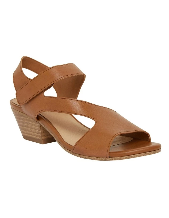 Discount ๐ Easy Steps Venice Tan Glove ๐ฉด Sandal ๐งจ 2 Discount ๐ Easy Steps Venice Tan Glove ๐ฉด Sandal ๐งจ - Image 2