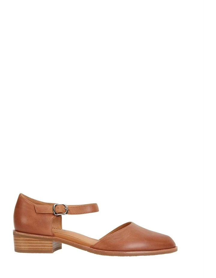 Best deal π₯ Easy Steps Jesinta Tan Glove Flat π Shoes π₯° 1 Best deal π₯ Easy Steps Jesinta Tan Glove Flat π Shoes π₯°