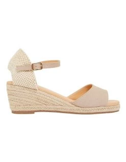 Best Pirce ๐ Easy Steps Scout Natural Fabric ๐ฉด Sandals โญ