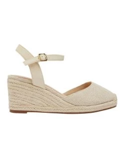 Best Pirce ๐ Easy Steps Santos Natural Fabric ๐ฉด Sandals ๐