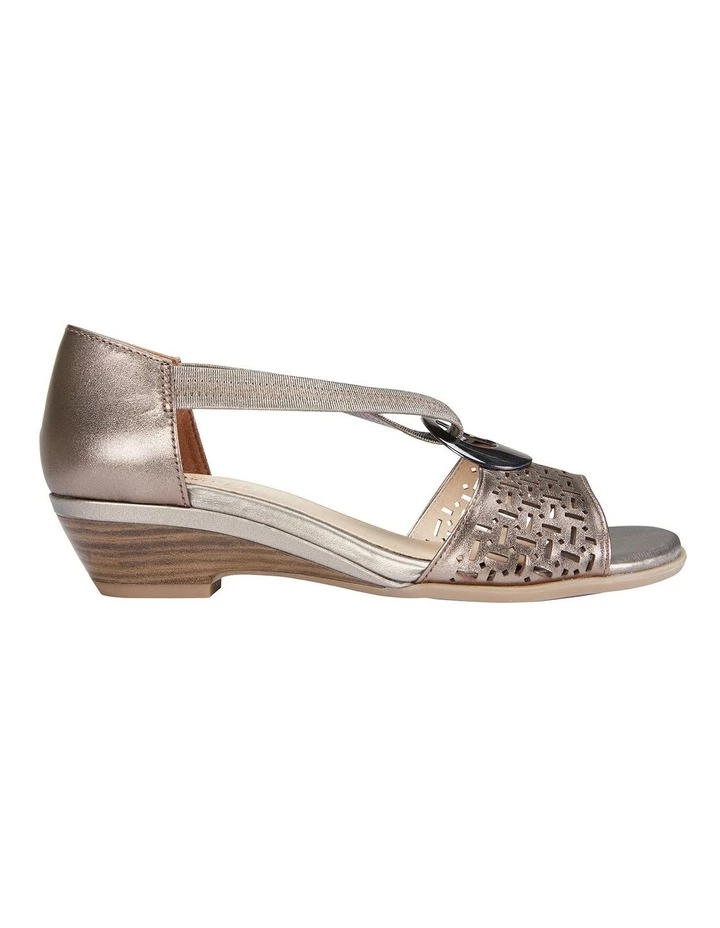 Buy ๐ฅ Easy Steps Chime Pewter Metallic ๐ฉด Sandals โญ 1 Buy ๐ฅ Easy Steps Chime Pewter Metallic ๐ฉด Sandals โญ