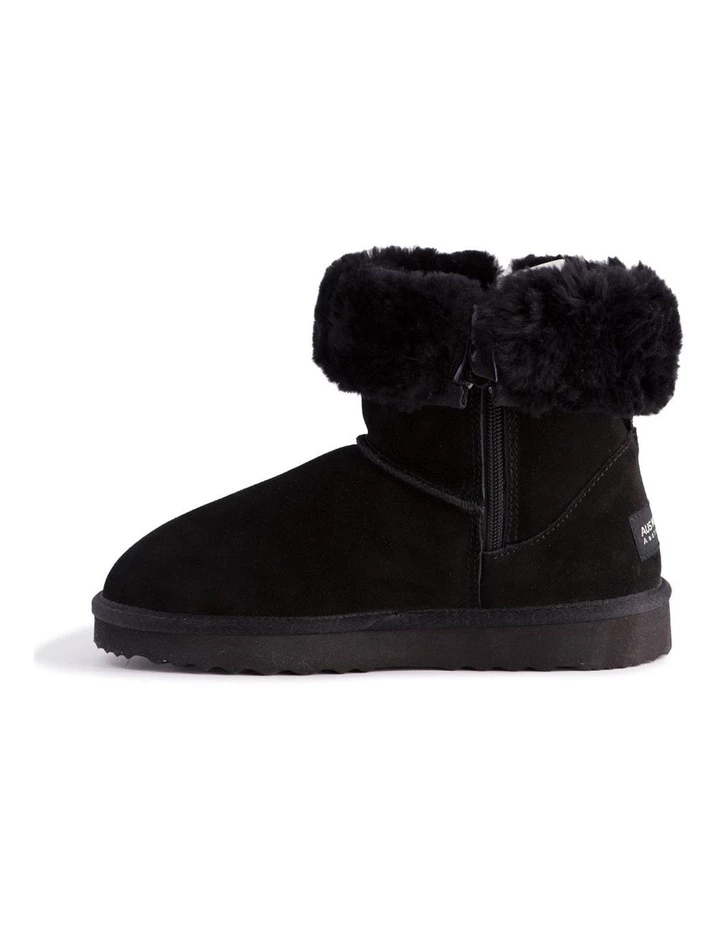 Flash Sale โ๏ธ Aus Wooli Ugg Mid Calf Zip-Up Sheepskin Boot - Black ๐คฉ 5 Flash Sale โ๏ธ Aus Wooli Ugg Mid Calf Zip-Up Sheepskin Boot - Black ๐คฉ - Image 5