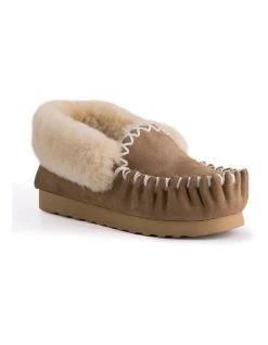 Hot Sale 🤩 Aus Wooli Ugg Hand Stitched Womens Sheepskin Moccasin - Chestnut/Tan ✔️