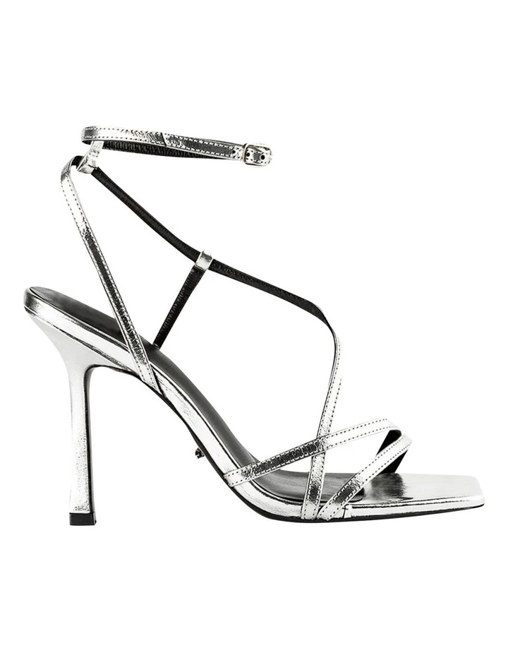 Coupon ๐คฉ Tony Bianco Franci Silver Foil ๐ Heels โ๏ธ 1 Coupon ๐คฉ Tony Bianco Franci Silver Foil ๐ Heels โ๏ธ