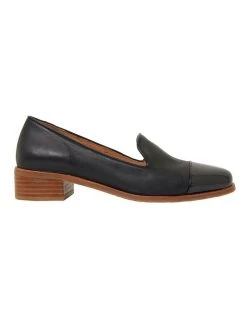 Coupon π Sandler Sable Black Patent/Glove Flat π Shoes π