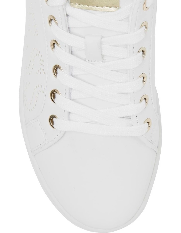 Deals ๐ Guess Roria-A White/Gold ๐ Sneaker ๐ฅฐ 3 Deals ๐ Guess Roria-A White/Gold ๐ Sneaker ๐ฅฐ - Image 3