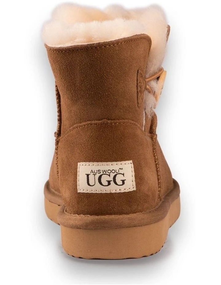 Best deal 🥰 AUS WOOLI UGG SHORT SHEEPSKIN BUTTON BOOT - Chestnut/Tan ⭐ 3 Best deal 🥰 AUS WOOLI UGG SHORT SHEEPSKIN BUTTON BOOT - Chestnut/Tan ⭐ - Image 3