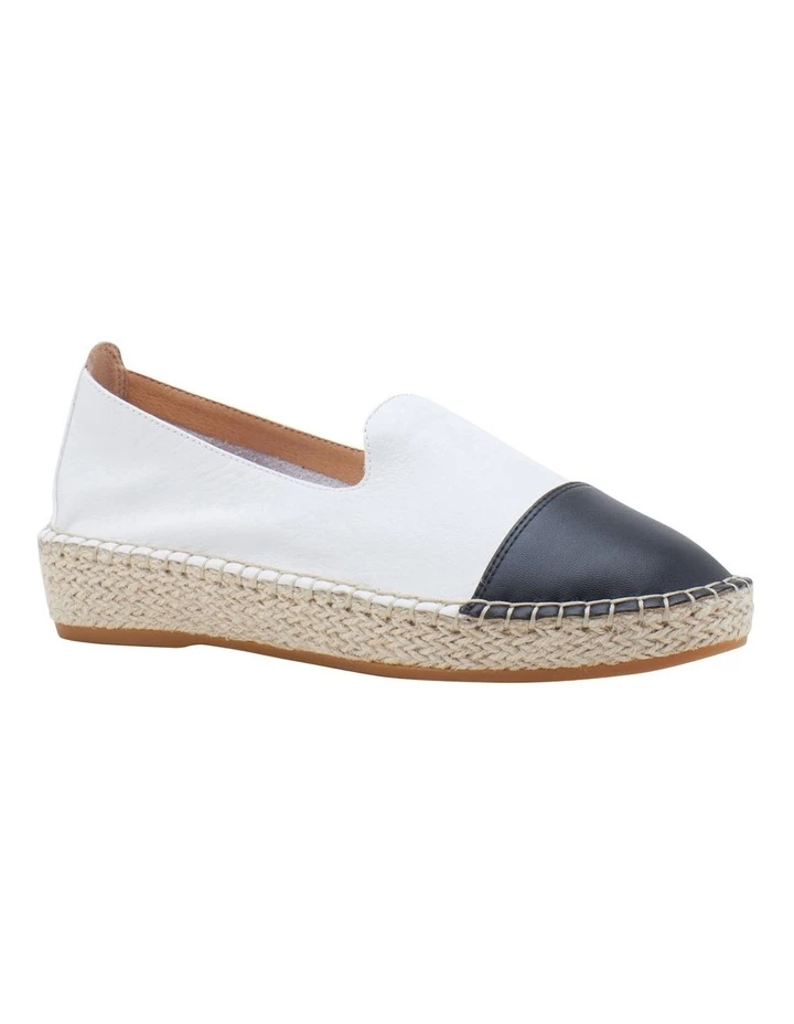 Coupon π Hush Puppies Banu White/Black Flat π Shoe π₯ 2 Coupon π Hush Puppies Banu White/Black Flat π Shoe π₯ - Image 2