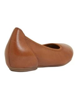 Budget 🎉 Easy Steps Pamper Mid Brown Glove Flat 👟 Shoes 😉 -Women Shoes shop 861415390 4 720x928
