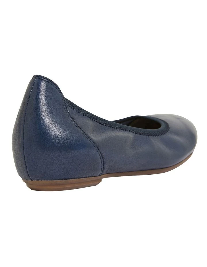 Deals β Easy Steps Pamper Navy Glove Flat π Shoes β¨ 4 Deals β Easy Steps Pamper Navy Glove Flat π Shoes β¨ - Image 4