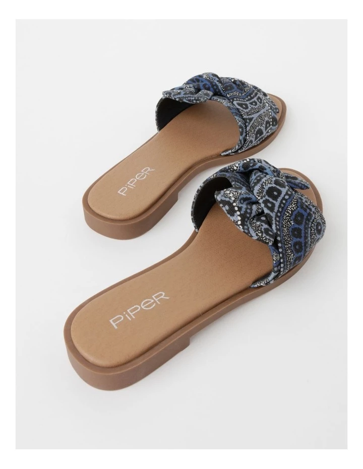 Best Sale 🥰 Warlukurlangu Artists x Piper Kirsty Blue Print 🩴 Sandal ❤️ 4 Best Sale 🥰 Warlukurlangu Artists x Piper Kirsty Blue Print 🩴 Sandal ❤️ - Image 4