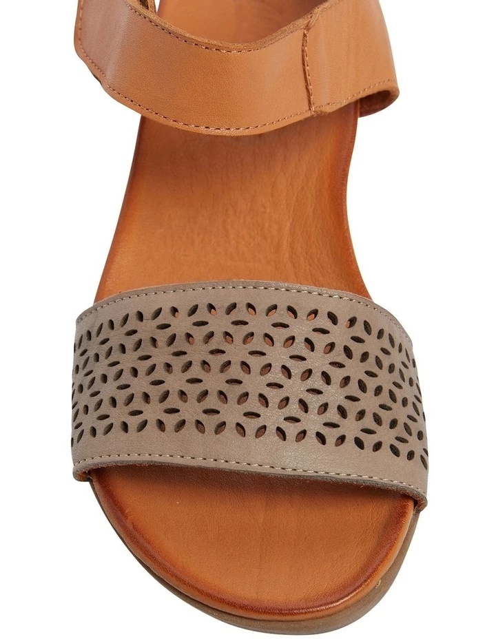 Best Pirce β¨ Active Flex Accord Taupe/Cognac Glove π©΄ Sandals π 6 Best Pirce β¨ Active Flex Accord Taupe/Cognac Glove π©΄ Sandals π - Image 6