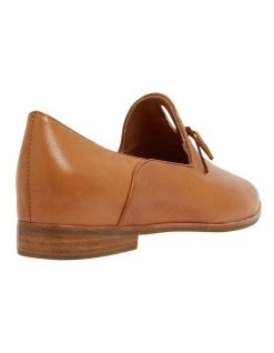 Cheapest 🛒 Sandler Random Tan Glove Flat 👟 Shoes 🥰 -Women Shoes shop 866104030 4 720x928