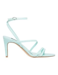 Deals โ Nine West Dena ๐ฉด Sandals ๐งจ