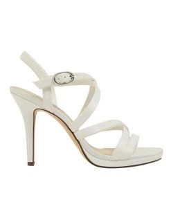 Hot Sale โ NINA Reatha Ivory Satin ๐ฉด Sandals ๐