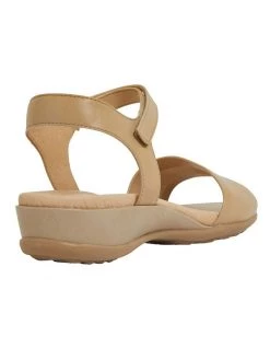Flash Sale ๐ Wide Steps Camden Nude Glove ๐ฉด Sandals ๐ 10 Flash Sale ๐ Wide Steps Camden Nude Glove ๐ฉด Sandals ๐ -Women Shoes shop 872807320 4 720x928