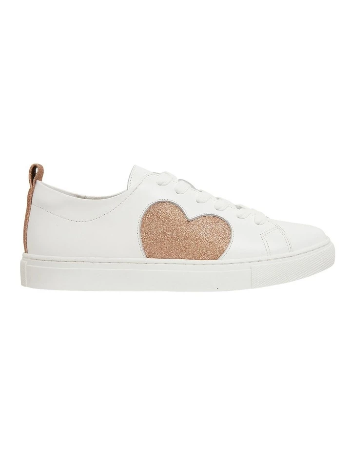 Deals ๐ Pink Inc Love Rose / Gold Glitter ๐ Sneakers โค๏ธ 1 Deals ๐ Pink Inc Love Rose / Gold Glitter ๐ Sneakers โค๏ธ