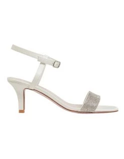 Buy 🎁 Pink Inc Icon Ivory Satin 🩴 Sandals in Ivory Satin 🌟