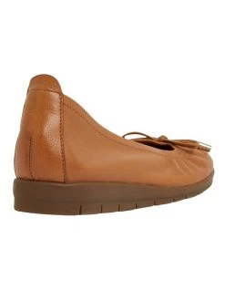 Buy π Active Flex Barton Tan Glove Flat π Shoes 𧨠10 Buy π Active Flex Barton Tan Glove Flat π Shoes 𧨠-Women Shoes shop 883345420 4 720x928