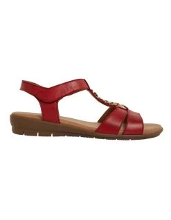 Flash Sale 😍 Active Flex Baleno Red Glove 🩴 Sandals ❤️