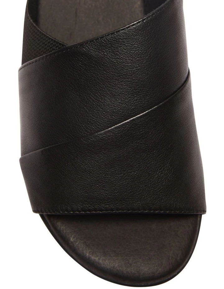 Best Sale ๐ Easy Steps Eclipse Black Glove ๐ฉด Sandals ๐ 7 Best Sale ๐ Easy Steps Eclipse Black Glove ๐ฉด Sandals ๐ - Image 7