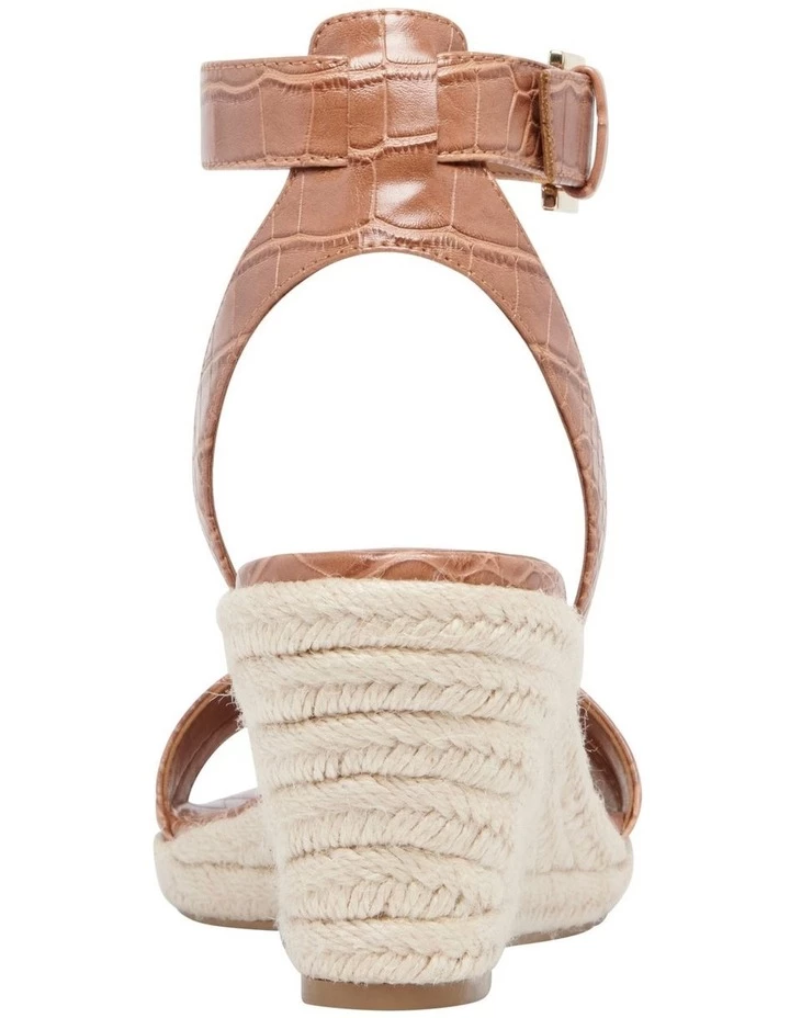 Hot Sale π Nine West Joie Caramel π©΄ Sandals π€© 4 Hot Sale π Nine West Joie Caramel π©΄ Sandals π€© - Image 4