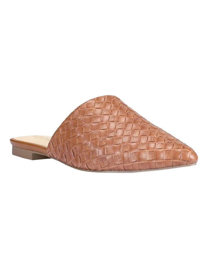 Budget ๐ Verali Rose Tan Embossed Flat ๐ Shoes ๐ฅฐ 2 Budget ๐ Verali Rose Tan Embossed Flat ๐ Shoes ๐ฅฐ - Image 2