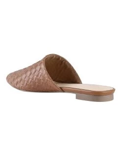 Budget ๐ Verali Rose Tan Embossed Flat ๐ Shoes ๐ฅฐ 8 Budget ๐ Verali Rose Tan Embossed Flat ๐ Shoes ๐ฅฐ -Women Shoes shop 900189190 4 720x928